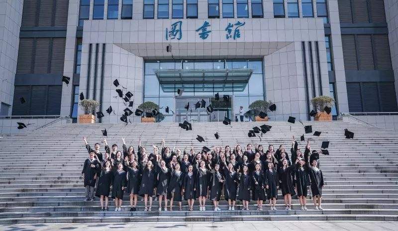 河南財(cái)經(jīng)政法大學(xué)風(fēng)景